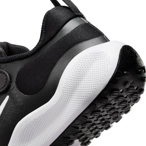 NIKE REVOLUTION 7 (PSV)