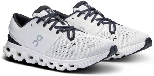 ON Damen Workoutschuhe Cloud X 4