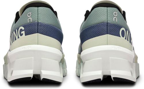 ON Herren Laufschuhe Cloudmonster 2 46 in Silber
