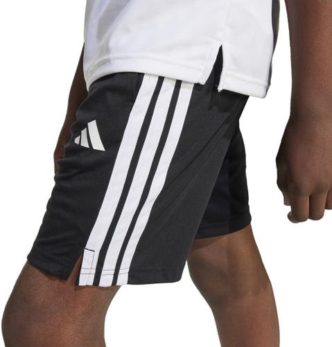 ADIDAS Kinder Shorts Train Essentials 3-Streifen Kids 128 in Schwarz
